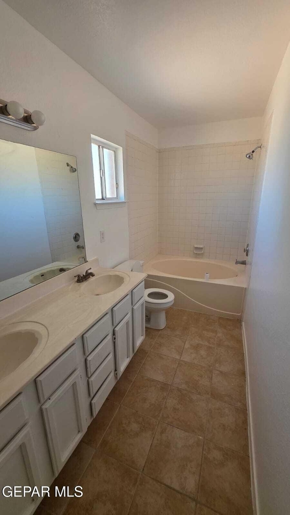 1529 Plaza Verde Drive - Photo 11