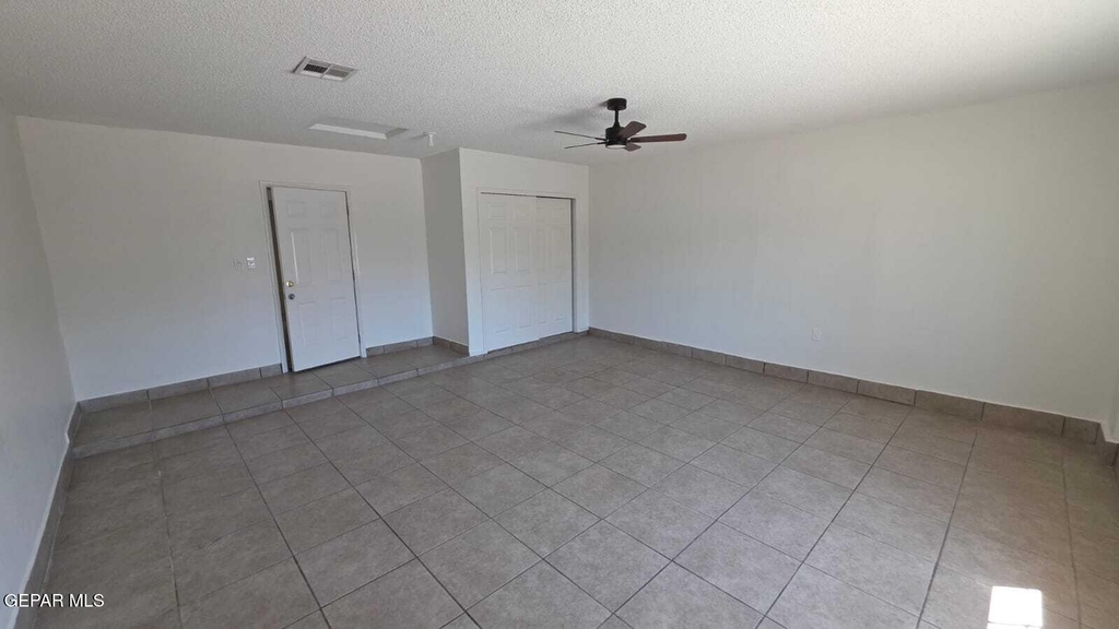 1529 Plaza Verde Drive - Photo 9