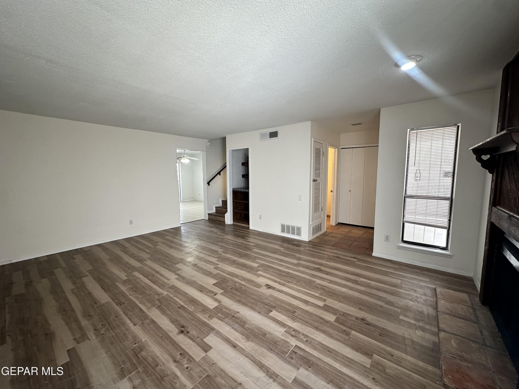 336 Villa Canto Street - Photo 4