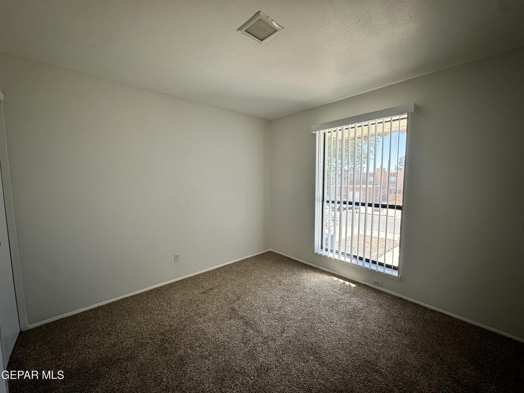 336 Villa Canto Street - Photo 10
