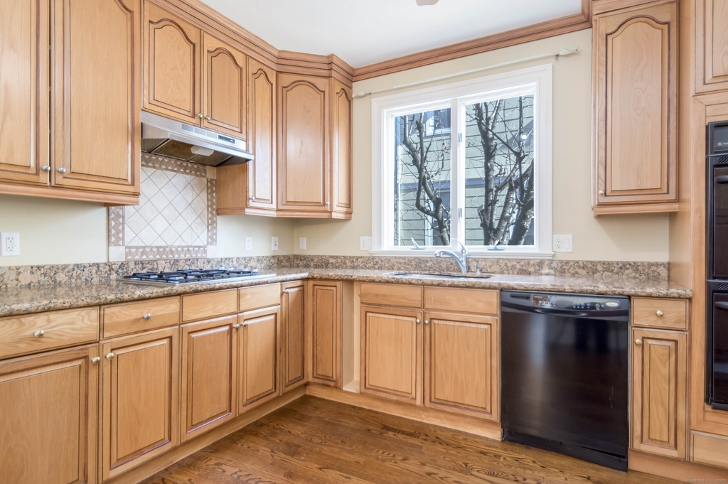 22 Union Street - Photo 6