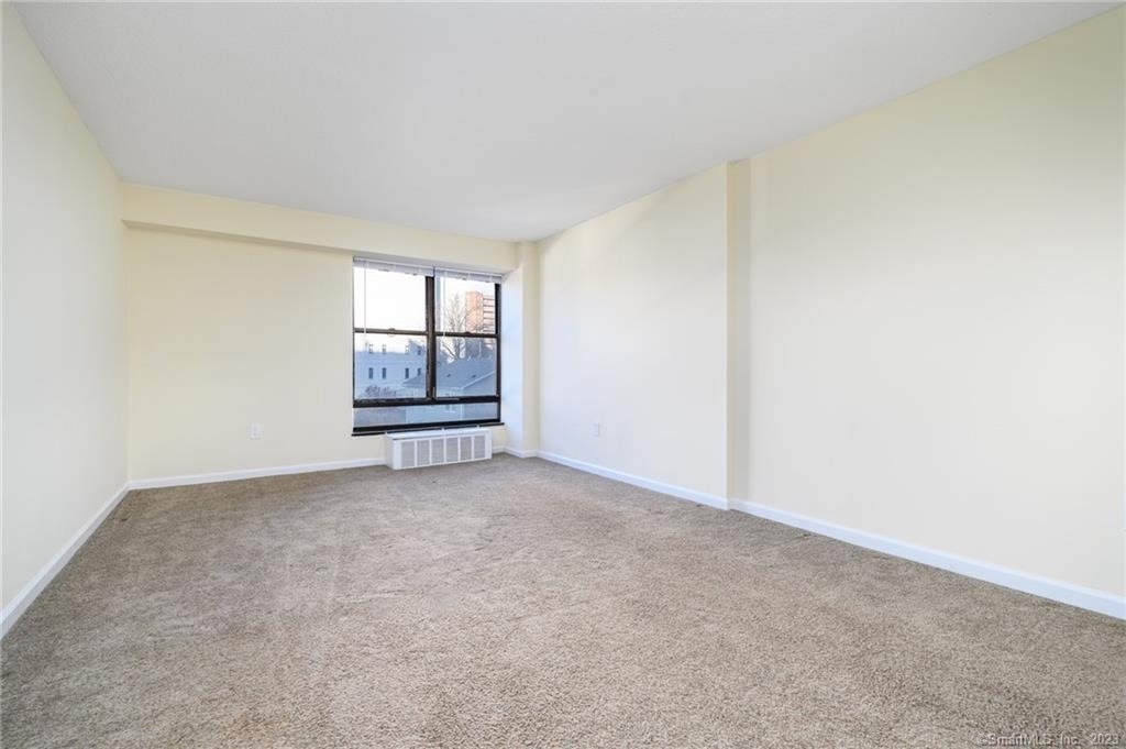 44 Strawberry Hill Avenue - Photo 14