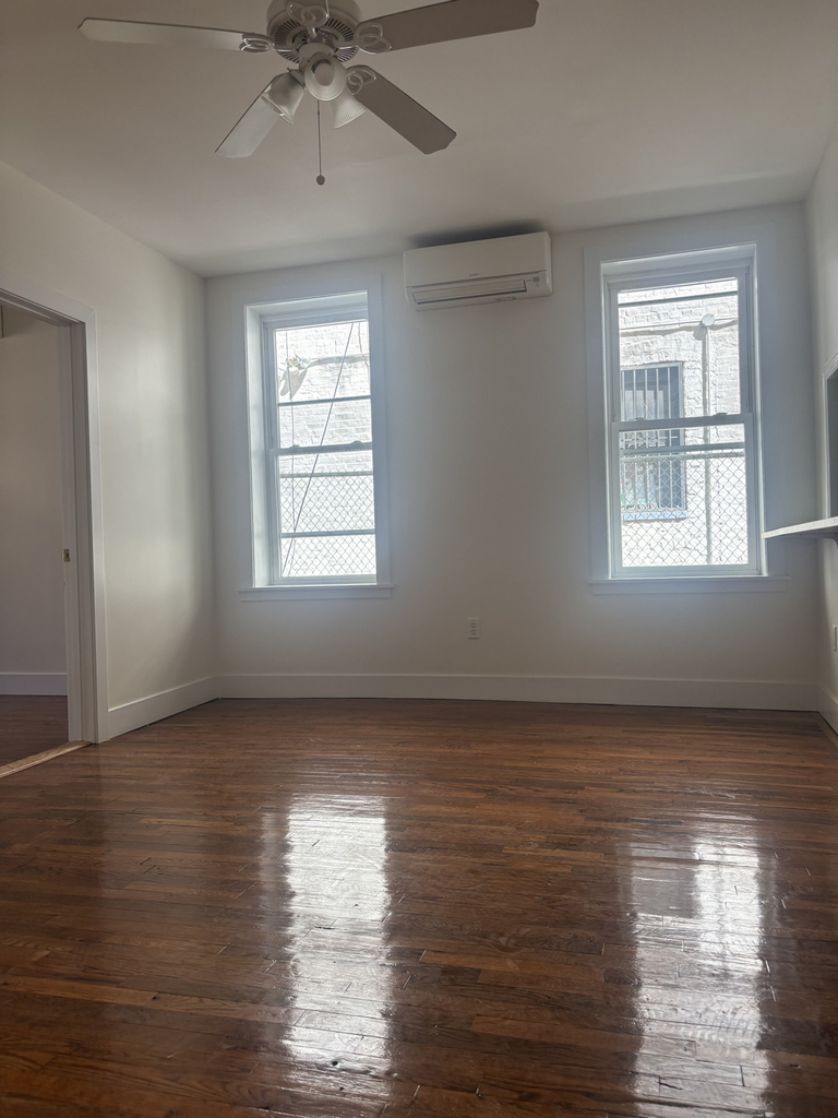 364 Legion Street - Photo 5