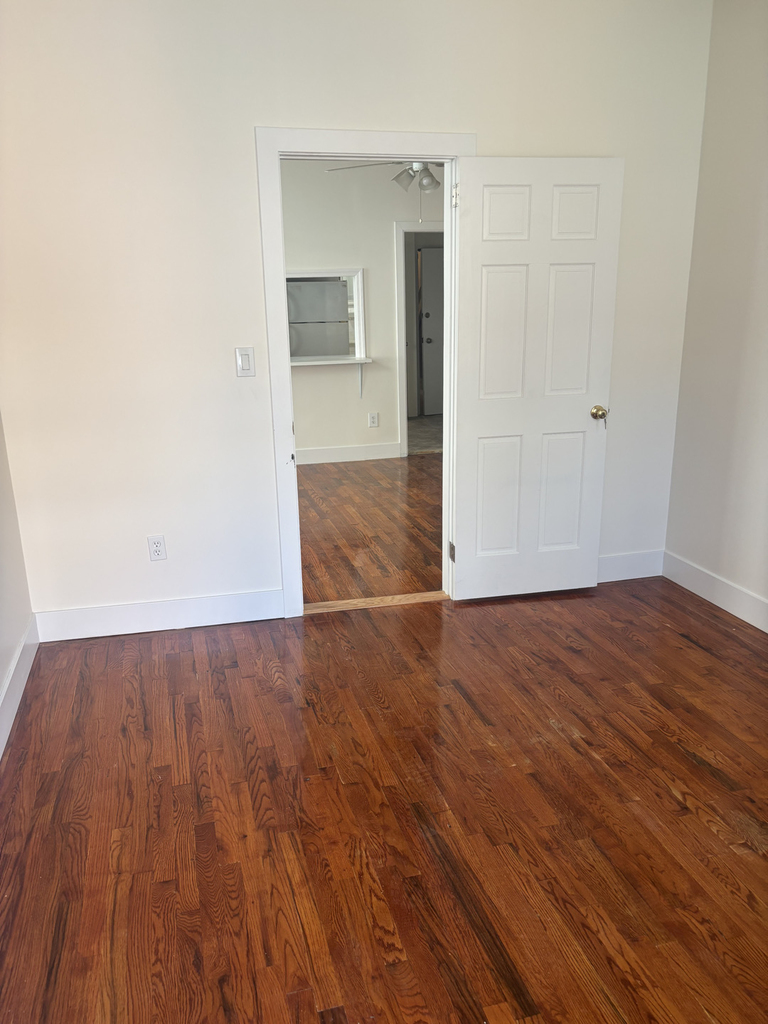 364 Legion Street - Photo 9