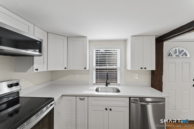 3 Riverside Road - Photo 5