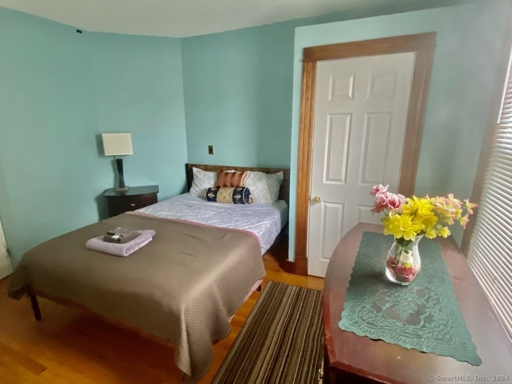 49-51 Brownell Avenue - Photo 7
