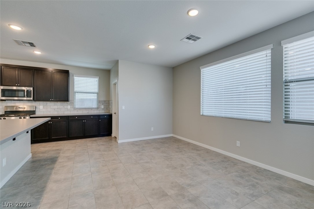 520 Founders Creek Avenue - Photo 13