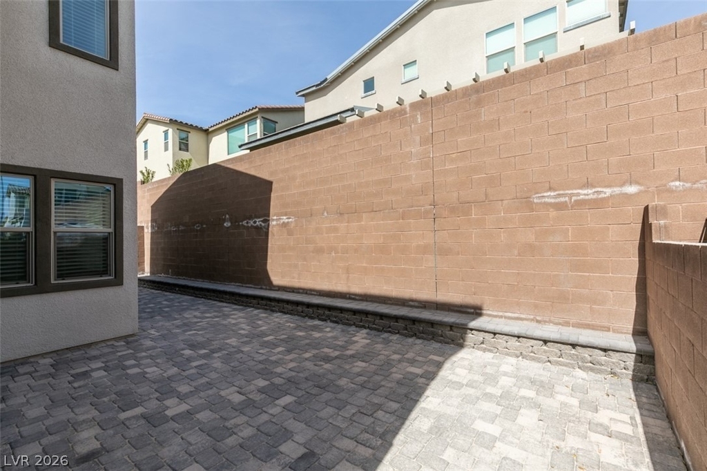 520 Founders Creek Avenue - Photo 37