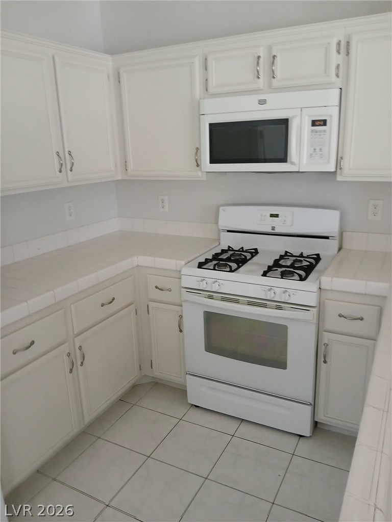 2201 Ramsgate Drive - Photo 4