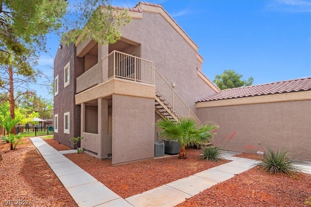 5250 S Rainbow Boulevard - Photo 0