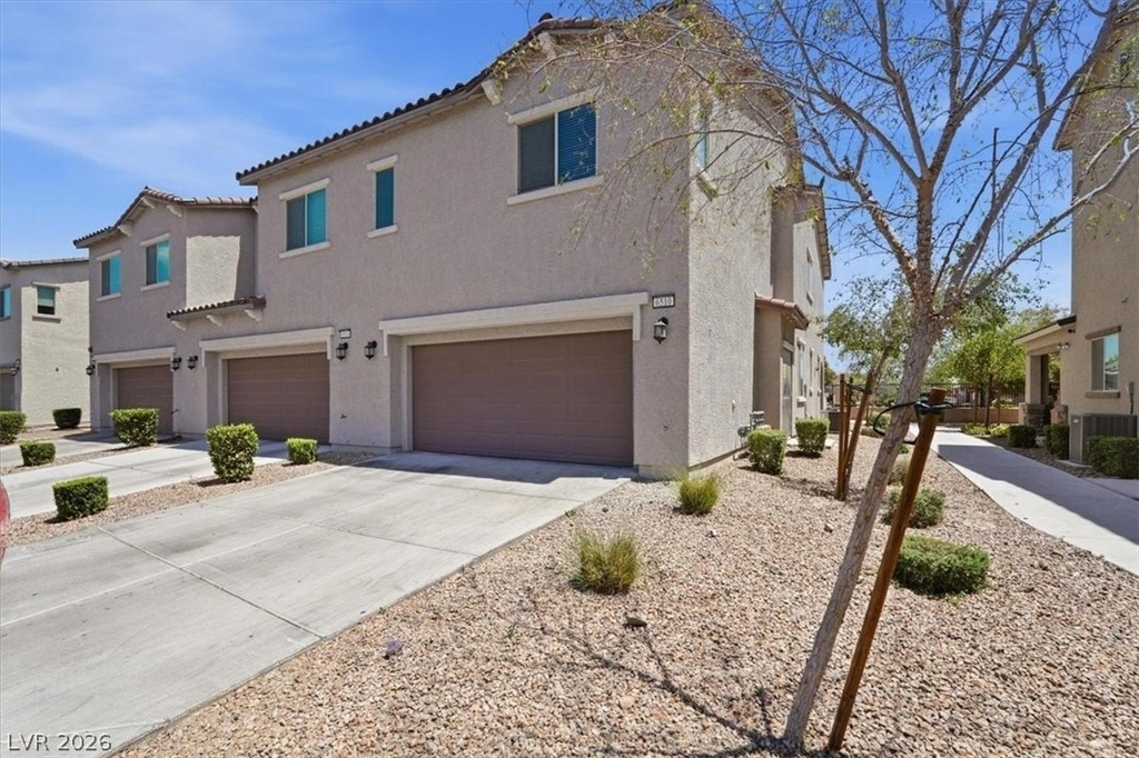 6510 Silver Estates Street - Photo 0