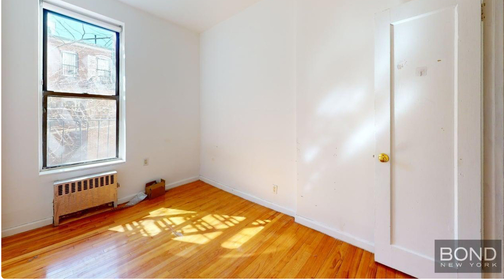 West 83rd Street - Photo 3