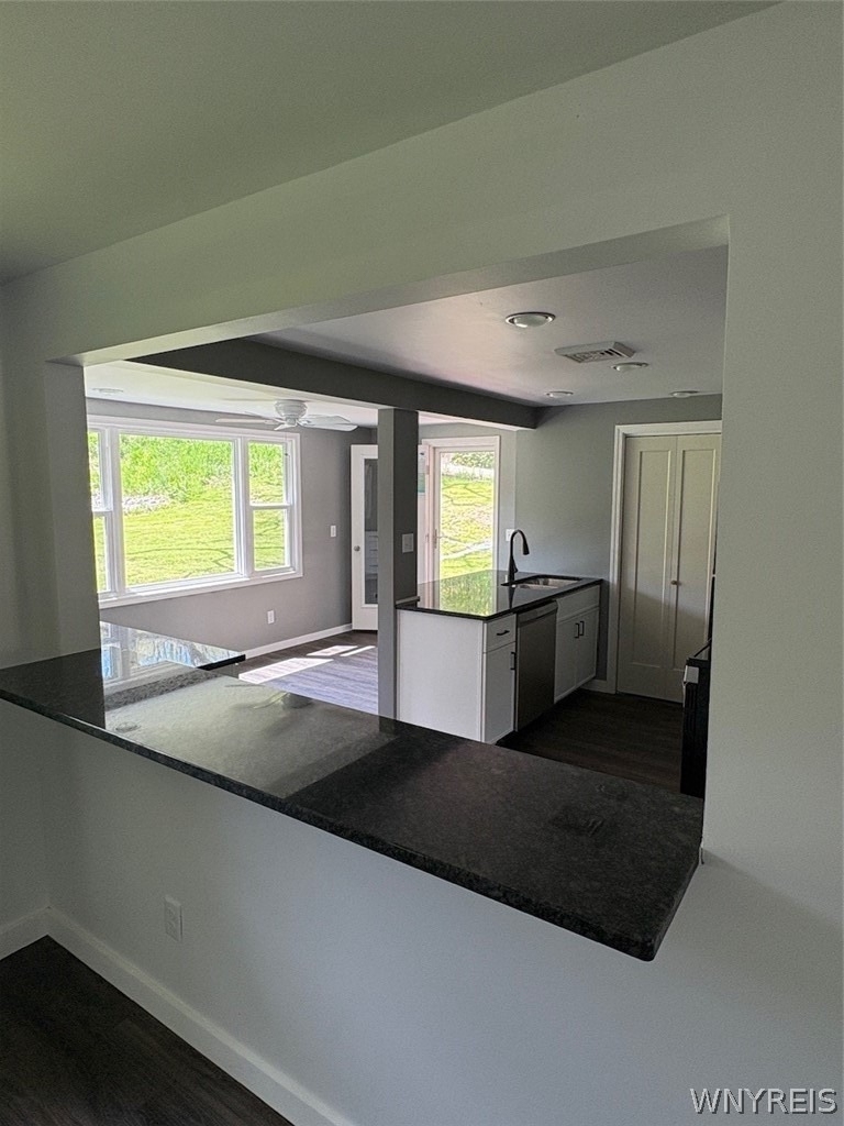 896 Hillside Drive - Photo 11