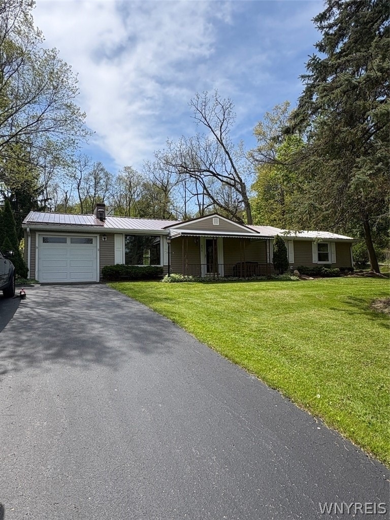 896 Hillside Drive - Photo 0