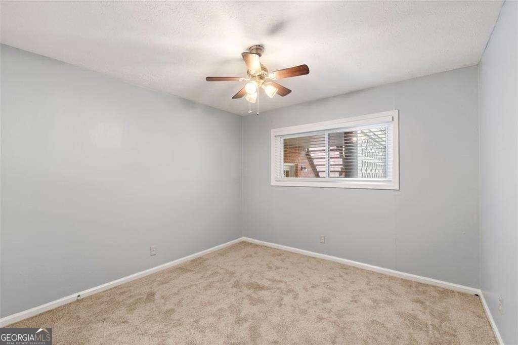 1822 N Rock Springs - Photo 15