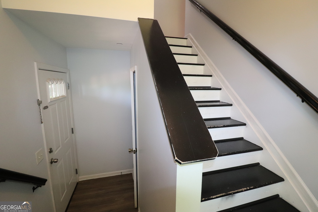 3900 Riverlook Parkway Se - Photo 1