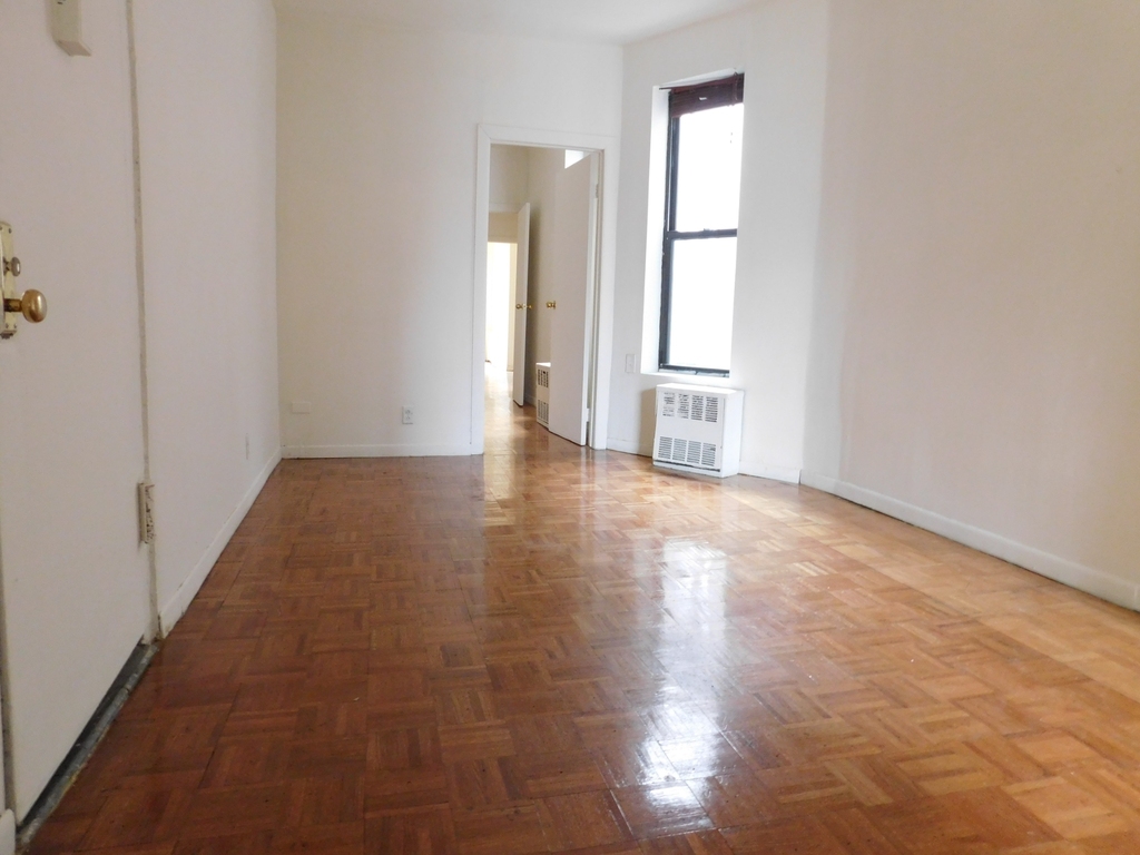323A East 89th - Photo 0