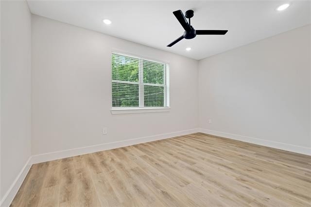 408 Foch Street - Photo 2