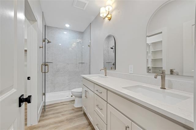 408 Foch Street - Photo 3