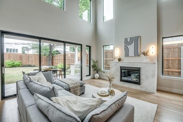 2018 Euclid Avenue - Photo 4