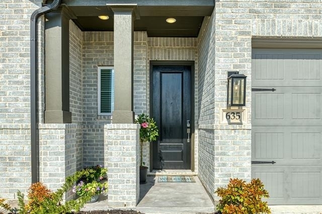 635 Brockwell Bend - Photo 1