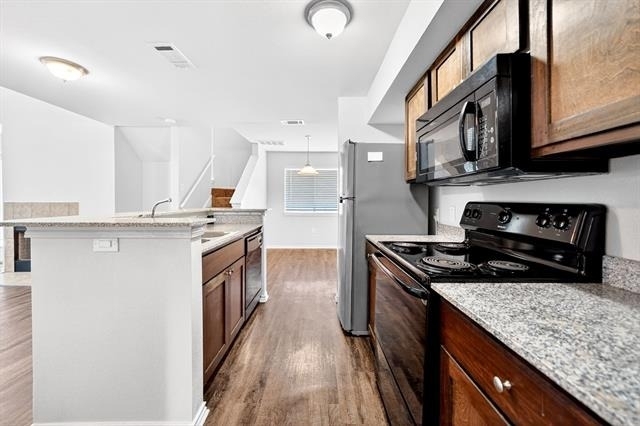 9837 Walnut Street - Photo 16