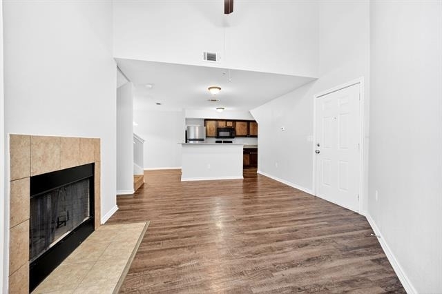9837 Walnut Street - Photo 2