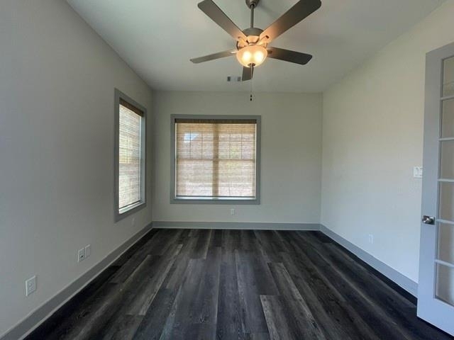 4801 Park View Place - Photo 5