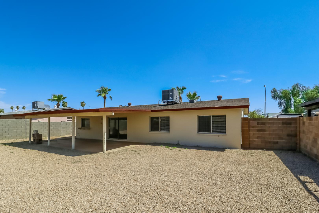 4810 W Desert Cove - Photo 14