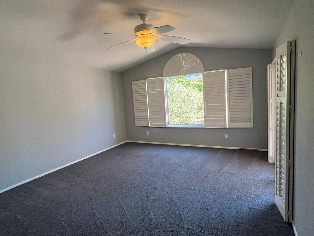 10302 E Coopers Hawk Drive - Photo 8