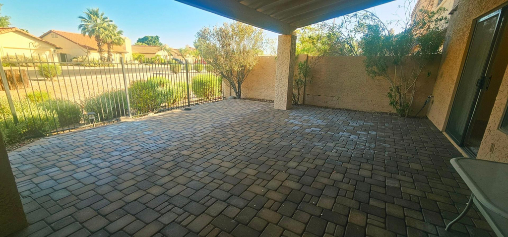333 E Lilac Drive - Photo 23