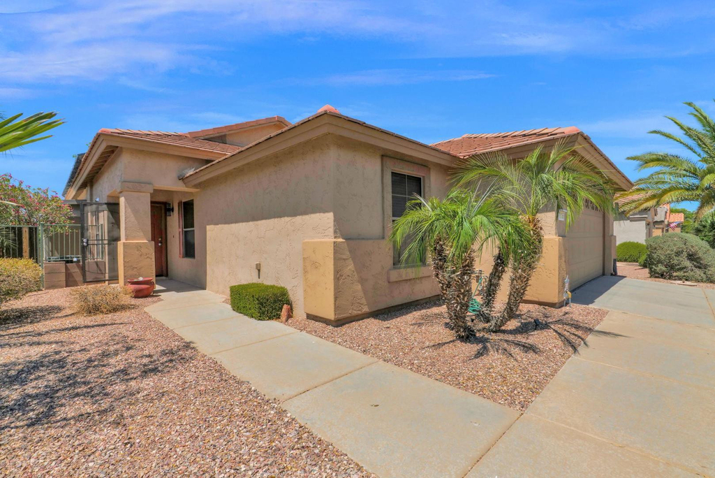 18166 W Camino Real - Photo 2
