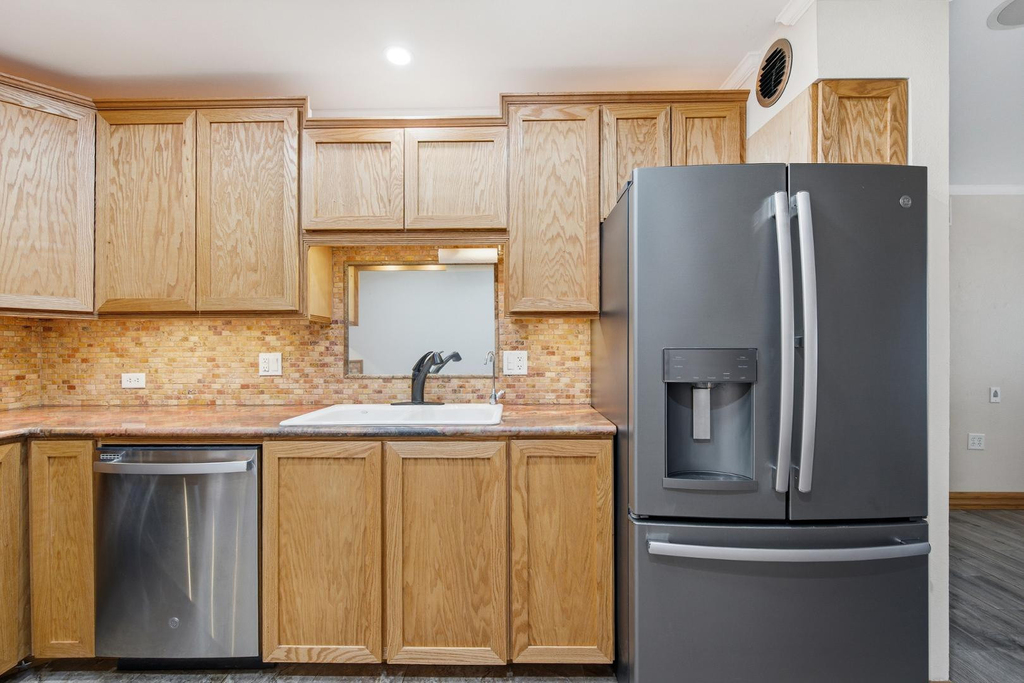 8030 E Oak Street - Photo 5