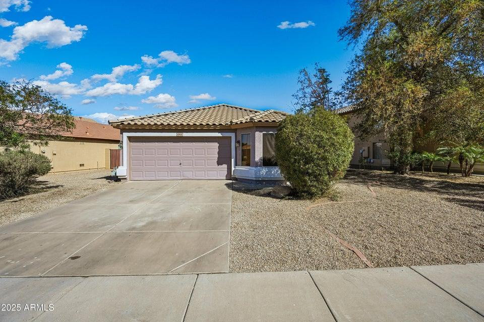 10930 W Wilshire Drive - Photo 0