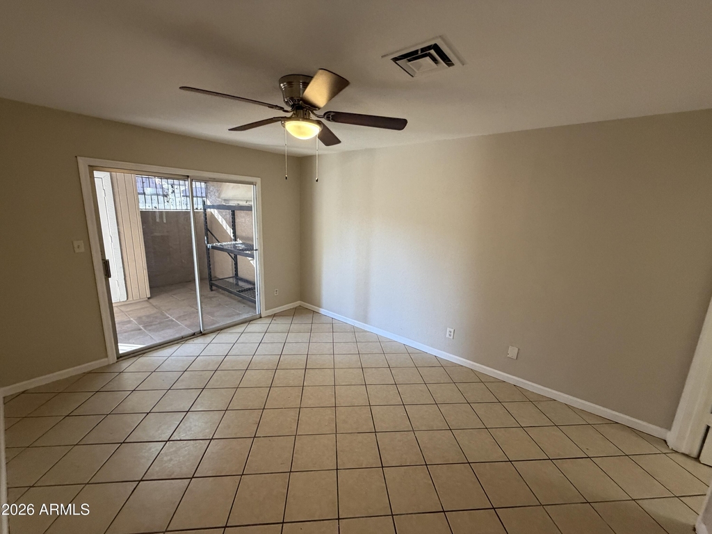 4820 N 89th Avenue - Photo 9
