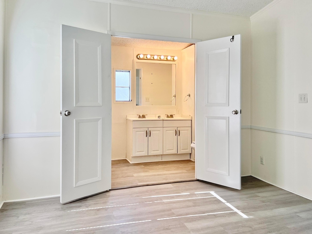 183 Plantation Boulevard - Photo 11