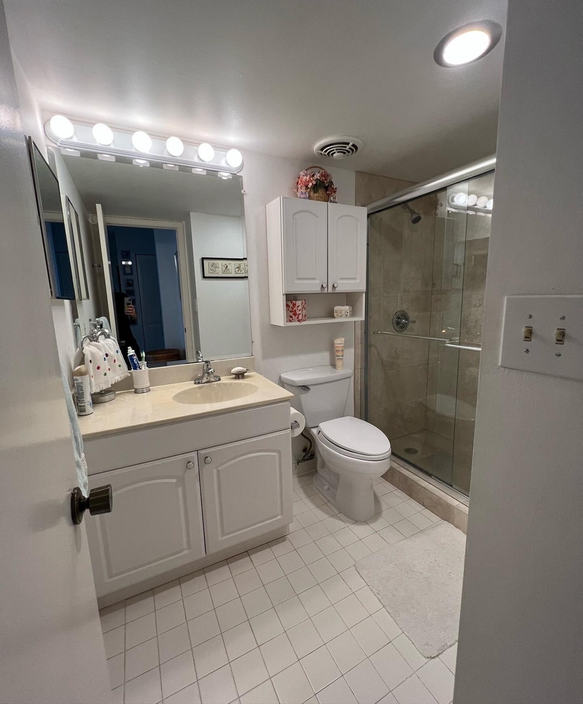 1002 Bridgewood Place - Photo 10