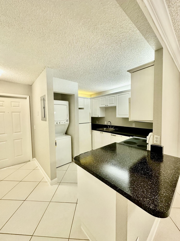 4120 Union Square Boulevard - Photo 7