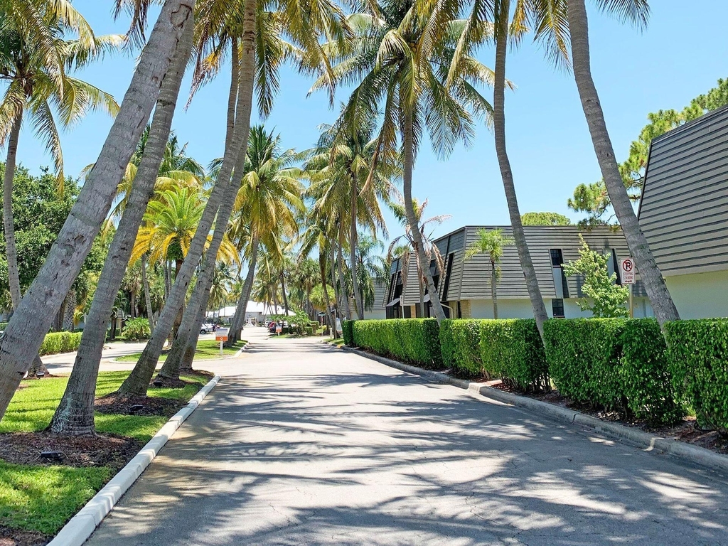 4120 Union Square Boulevard - Photo 0