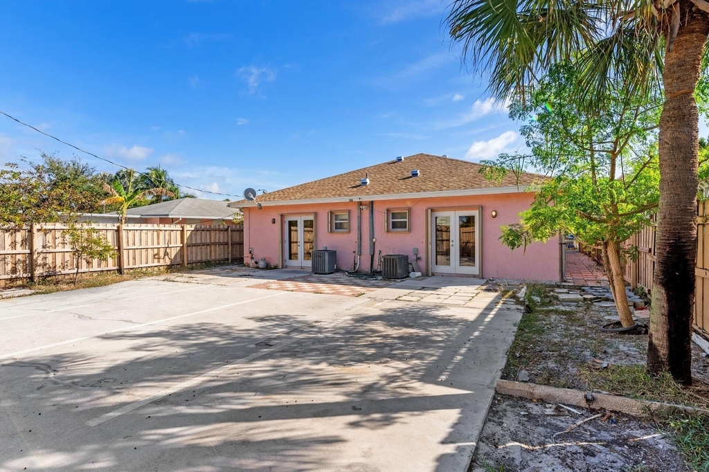 623 N L Street - Photo 15
