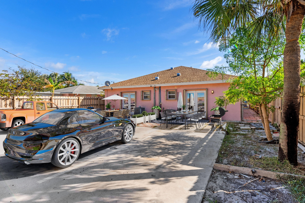 623 N L Street - Photo 14