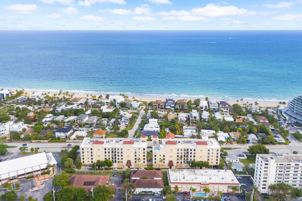 2409 N Ocean Boulevard - Photo 1