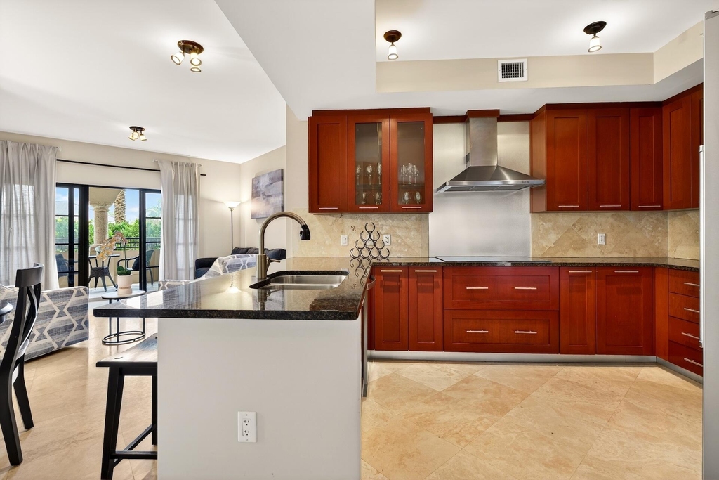 2409 N Ocean Boulevard - Photo 9