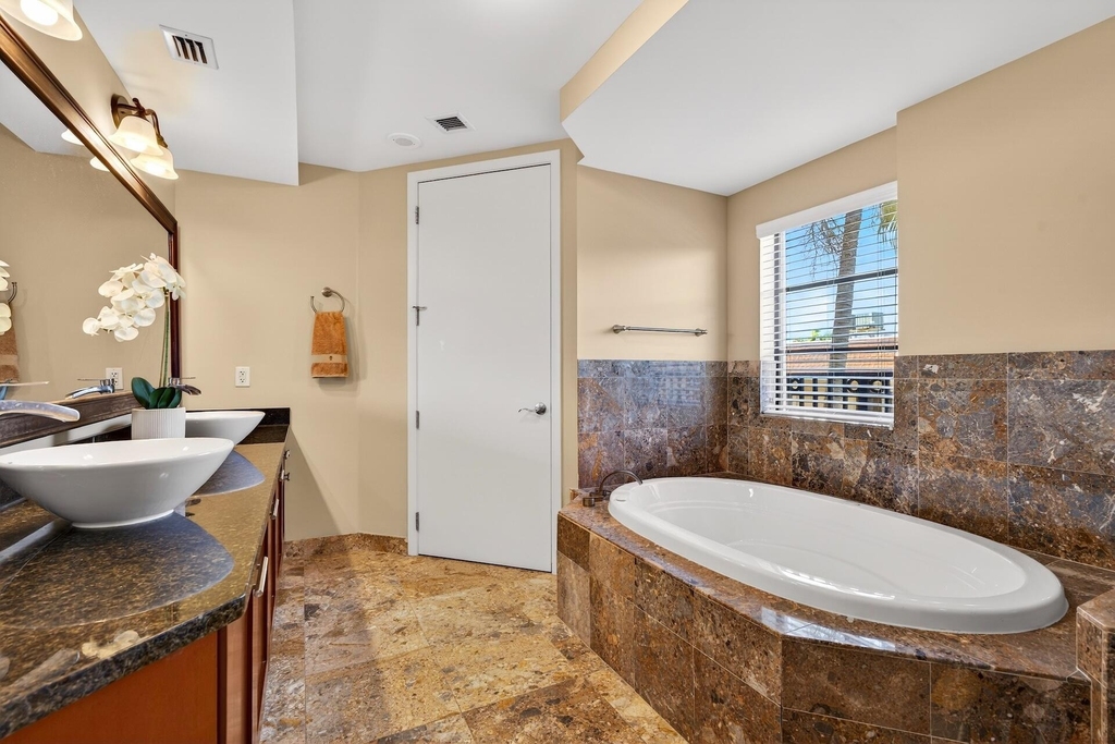 2409 N Ocean Boulevard - Photo 23