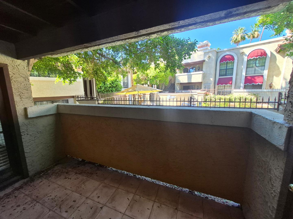 7557 N Dreamy Draw Drive - Photo 11