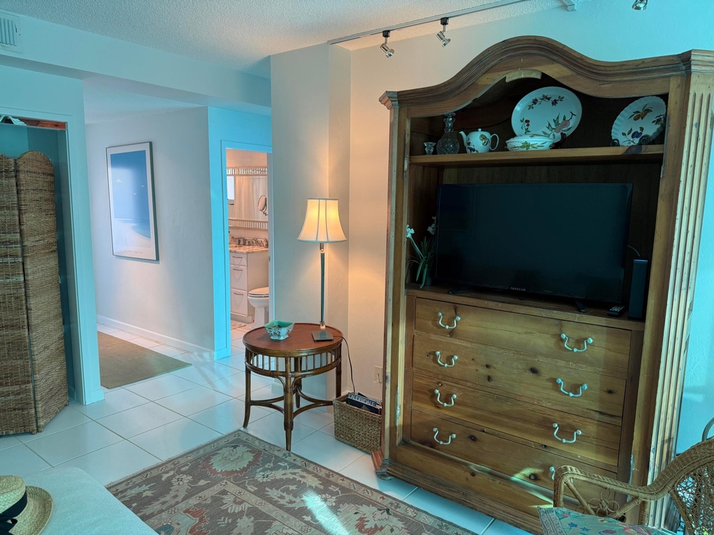 2840 N Ocean Boulevard - Photo 4