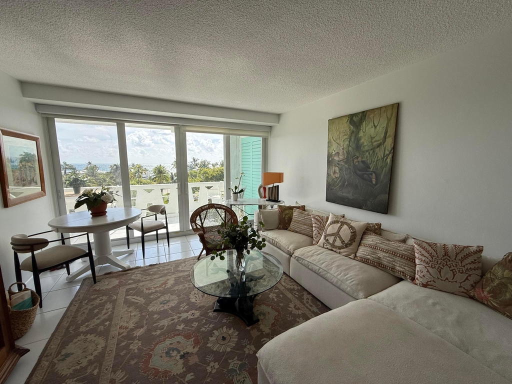 2840 N Ocean Boulevard - Photo 32
