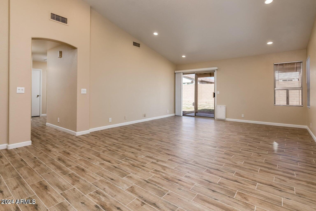 8564 W Ocotillo Road - Photo 5