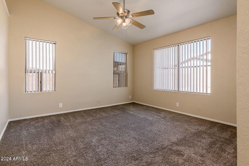 8564 W Ocotillo Road - Photo 13