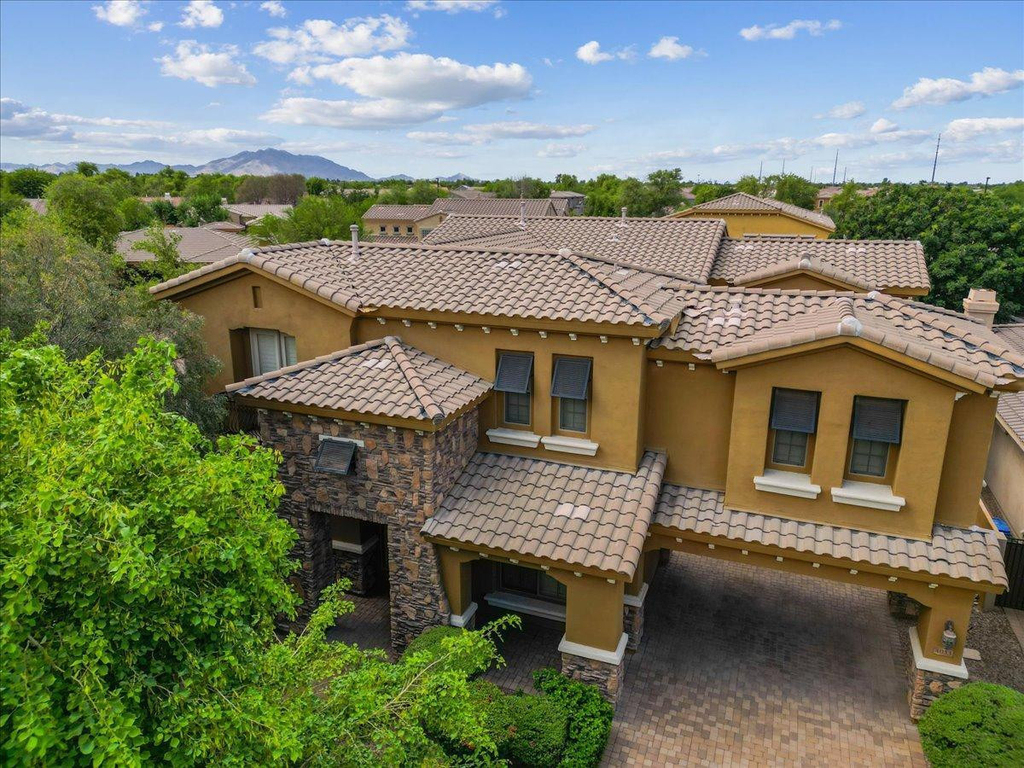 4053 E Thunderheart Court - Photo 2